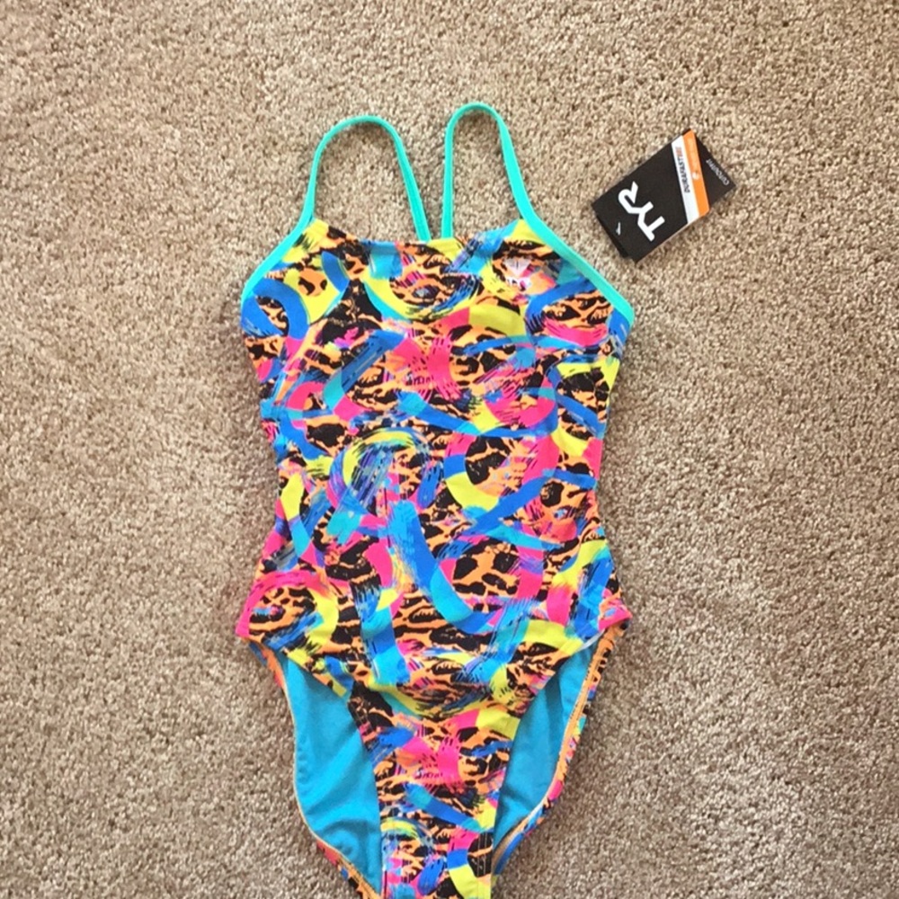 TYR Enzo Cutoutfit Swimsuit.  NWT Size 28